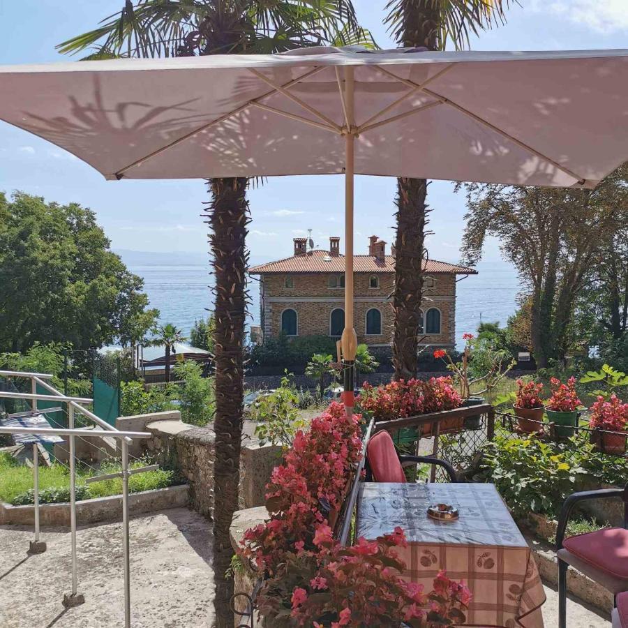 Villa Rose Apartment Lovran Exterior photo
